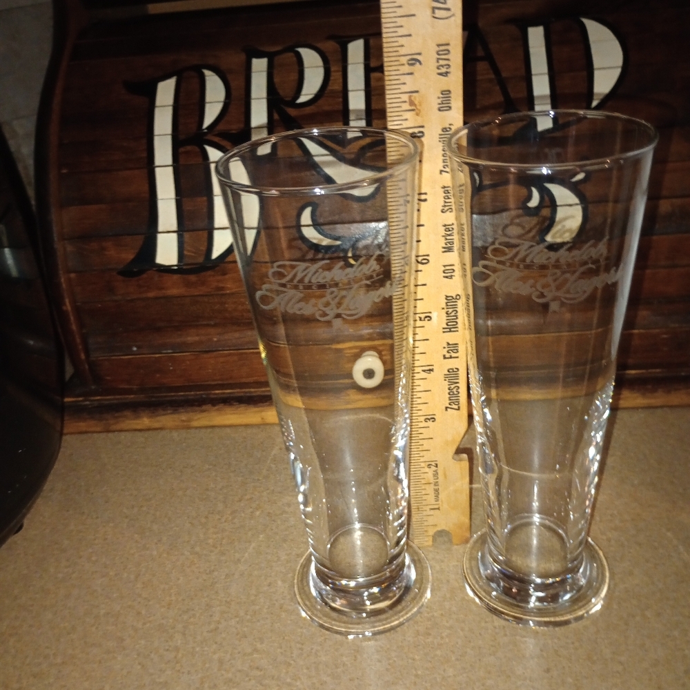 Classic Clear Michelob Glass Drinkware Set